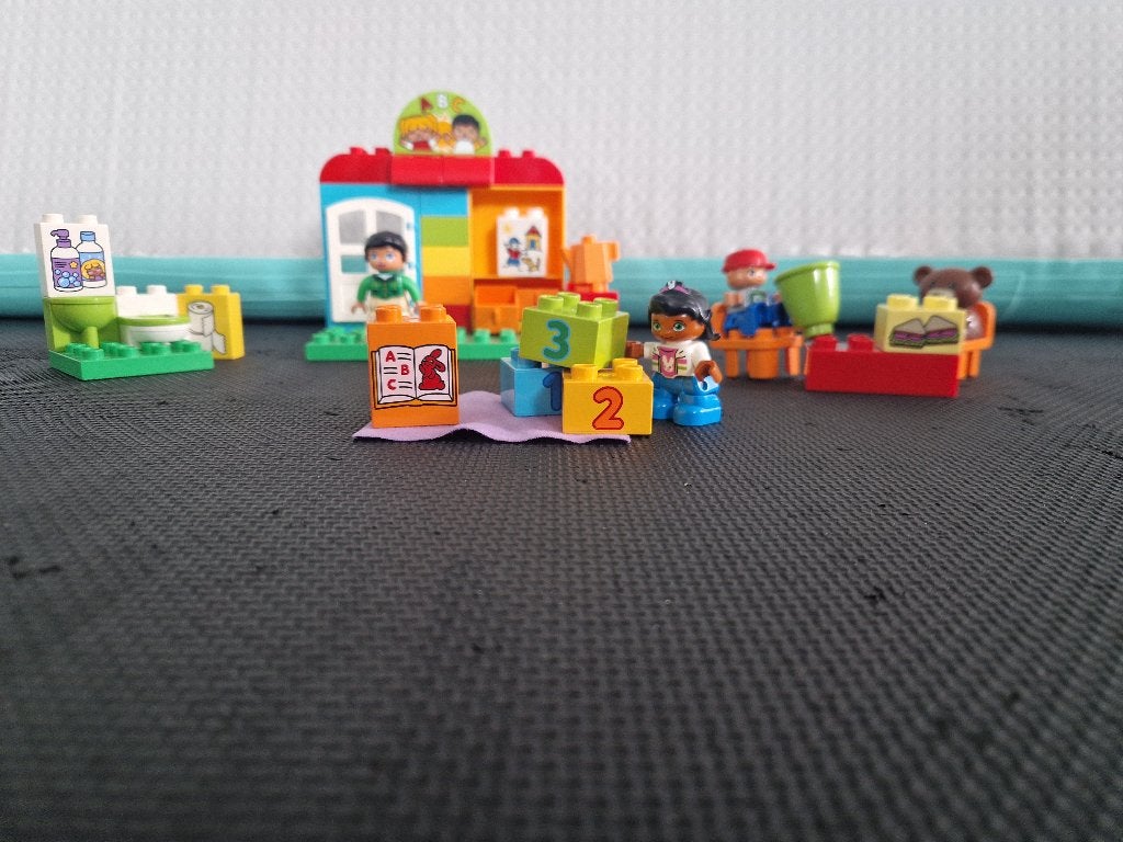 Lego Duplo kleuterklas / school, Ophalen of Verzenden, Zo goed als nieuw, Duplo, Complete set
