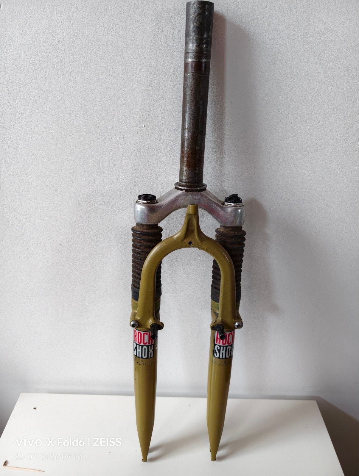 Fourche rockshox mag 21 26 pouces, Hobby & Loisirs créatifs, Costumes, Matériel de théâtre & Jeux de rôle, Enlèvement ou Envoi