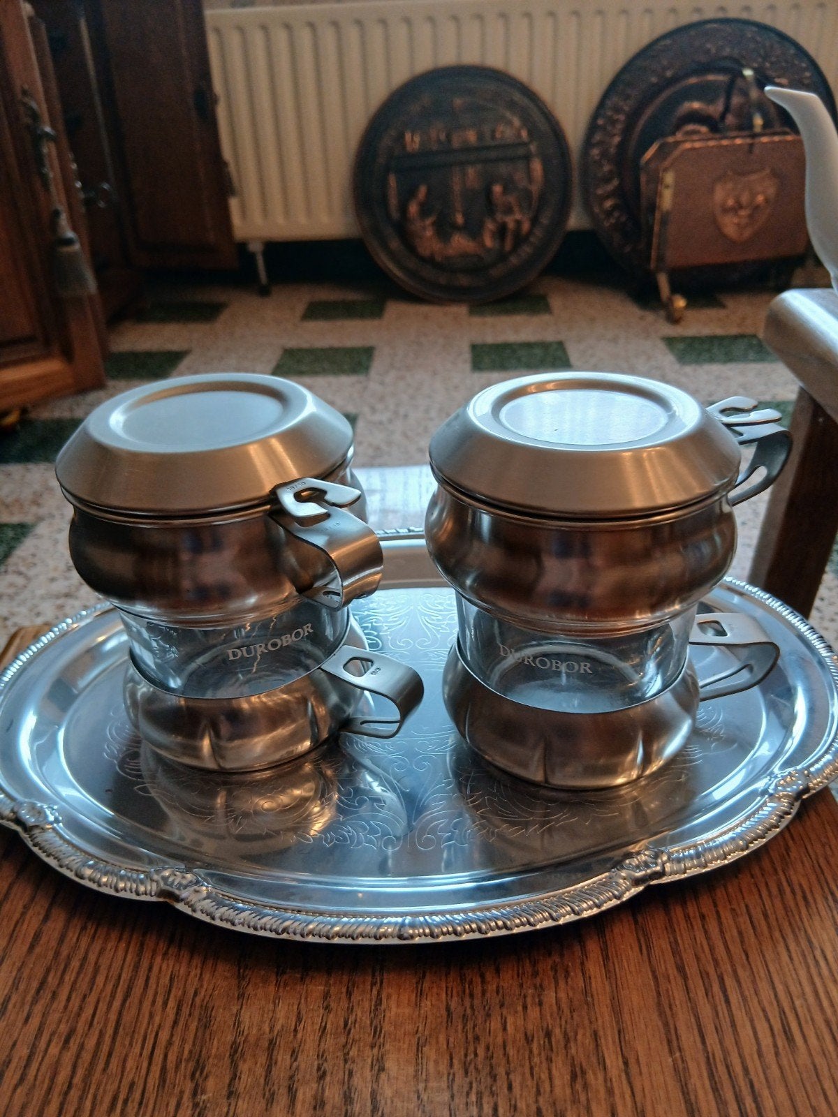 koffieset, Enlèvement