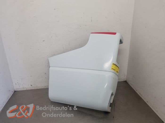 Bumperhoek links-achter van een Renault Trafic (NVT), Gebruikt, -, Renault, -