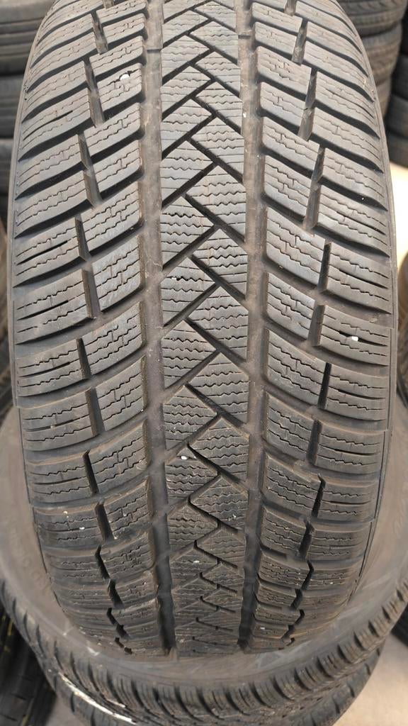 215/50r17 Vredestein 50€ per stuk, Ophalen of Verzenden