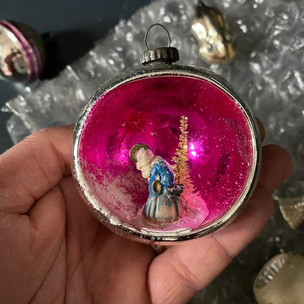 Boule Noel ancienne diorama, Enlèvement ou Envoi