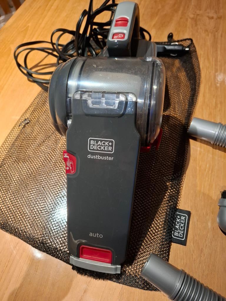 Stofzuiger voor auto Black&+Decker 12v, Elektronische apparatuur, Ophalen, Zo goed als nieuw, Reservoir, Minder dan 1200 watt