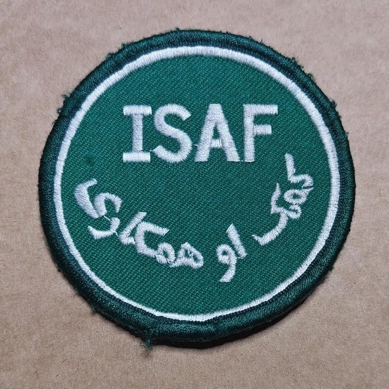NATO Patch ISAF, Verzamelen, Ophalen of Verzenden, Landmacht, Embleem of Badge