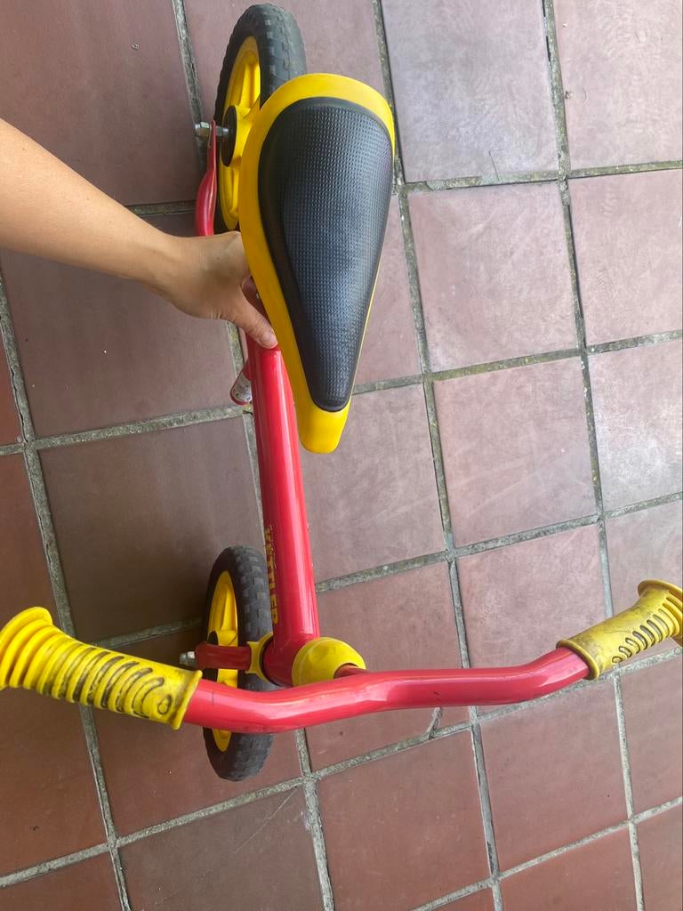 Loopfiets kettler, Kinderen en Baby's, Speelgoed | Buiten | Voertuigen en Loopfietsen, Ophalen, Gebruikt, Loopfiets