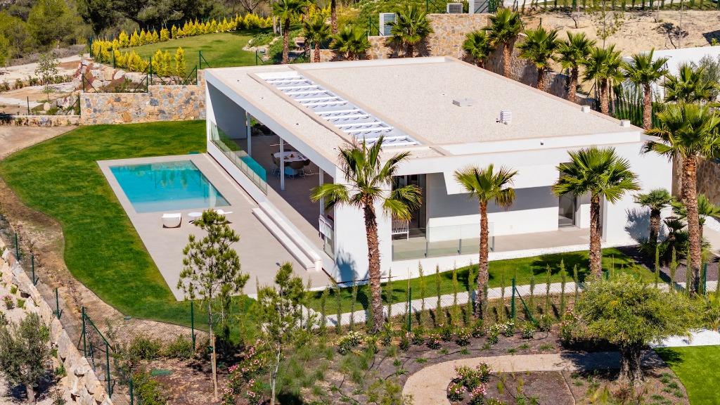 Exclusieve villa te koop in Las Colinas Golf op perceel van, Immo, Buitenland, Spanje, Woonhuis, 3 kamers, Landelijk