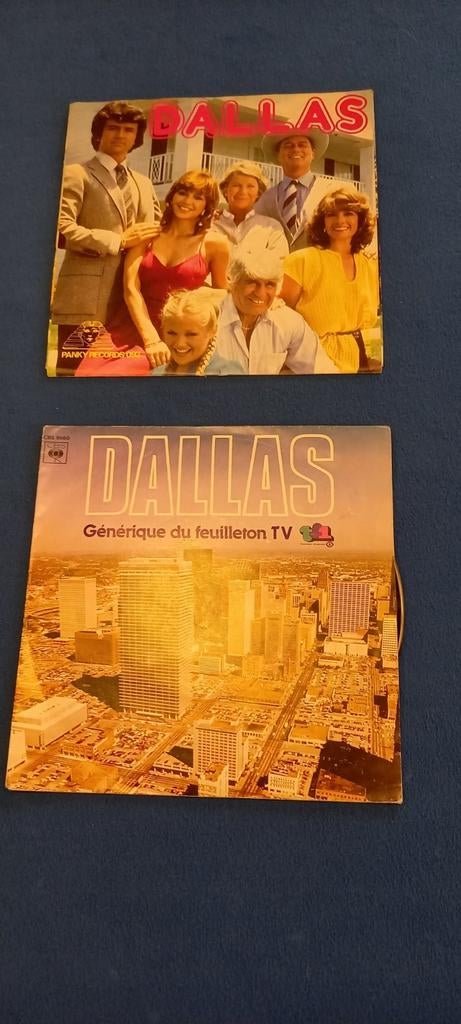 Vinyl singles met hoes van films, series: Dallas - Grease, Enlèvement ou Envoi, Comme neuf