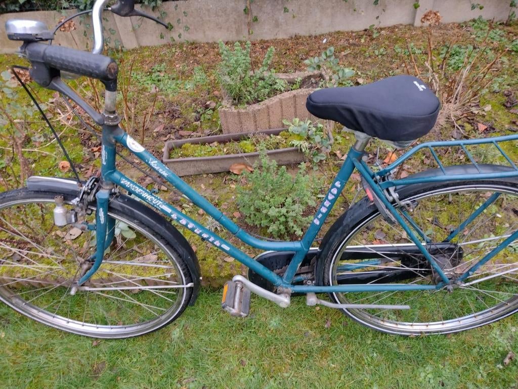 VELO A VERIFIER 28"POUCES ROULE SUR UNE SEULE VITESSE, Enlèvement, Utilisé