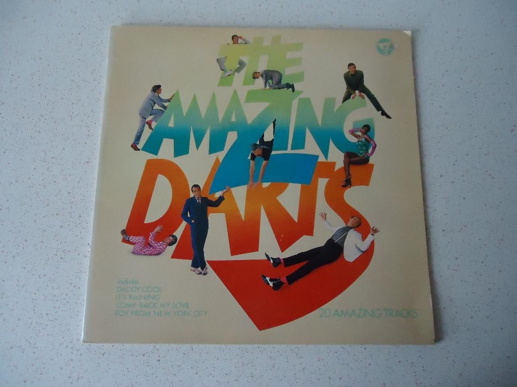 LP van "The Amazing Darts"  anno 1978., Enlèvement ou Envoi, Utilisé, 12 pouces