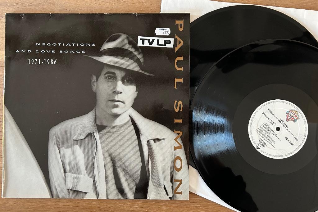 PAUL SIMON - Negotiations and love songs ( 2LP ), Ophalen of Verzenden, Gebruikt, 12 inch, Singer-songwriter
