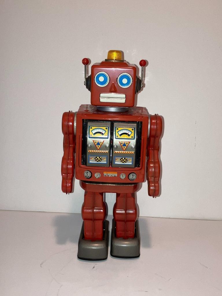 Star Strider-robot in antiek plaatwerk met rode batterijen -, Ophalen of Verzenden