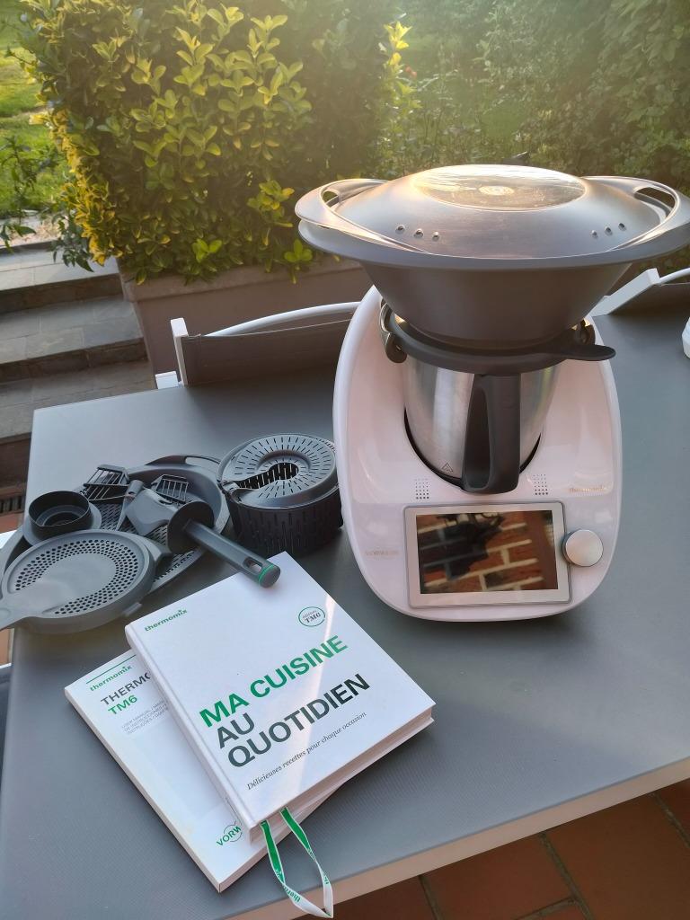 Thermomix TM6, 3 tot 4 liter, Ophalen, Zo goed als nieuw, Vaatwasserbestendig