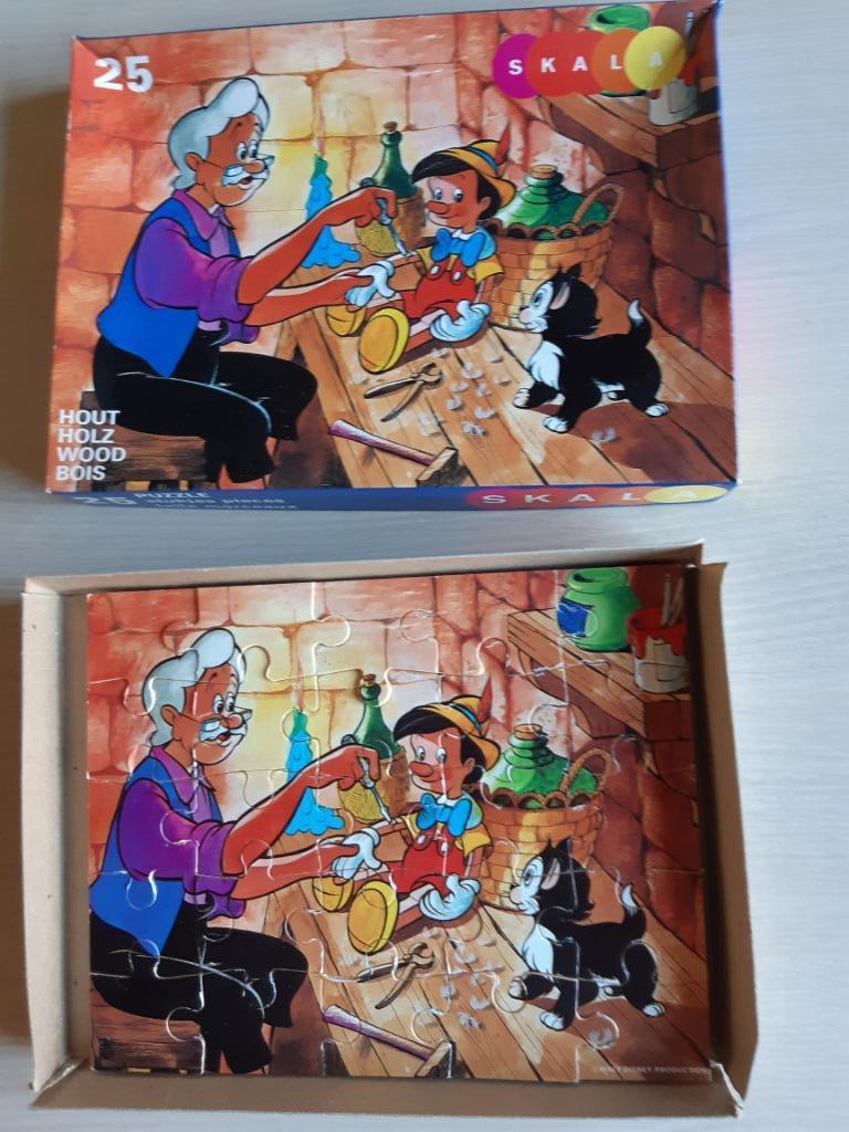 houten puzzels Mickey Mouse en Pinokkio, Ophalen, Zo goed als nieuw