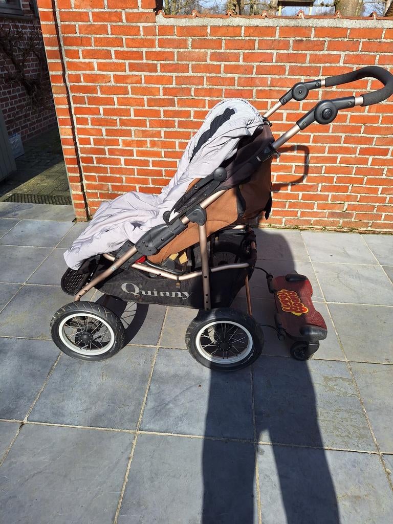 Buggy met gewatteerde buggyzak., Ophalen