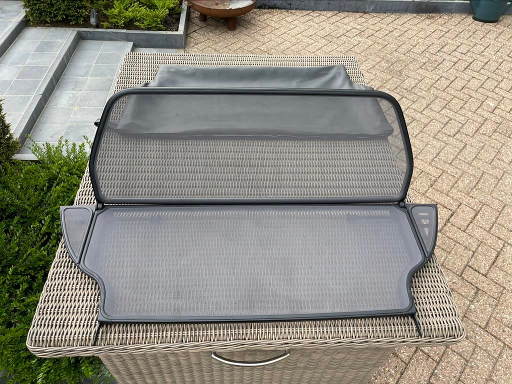Pare-brise Audi 80 cabriolet neuf 190 EUR, Enlèvement