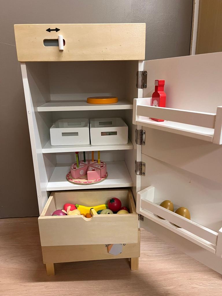 Kids concept speelgoed keuken koelkast en diepvries, Ophalen, Zo goed als nieuw, Meubelstuk of Keukentje