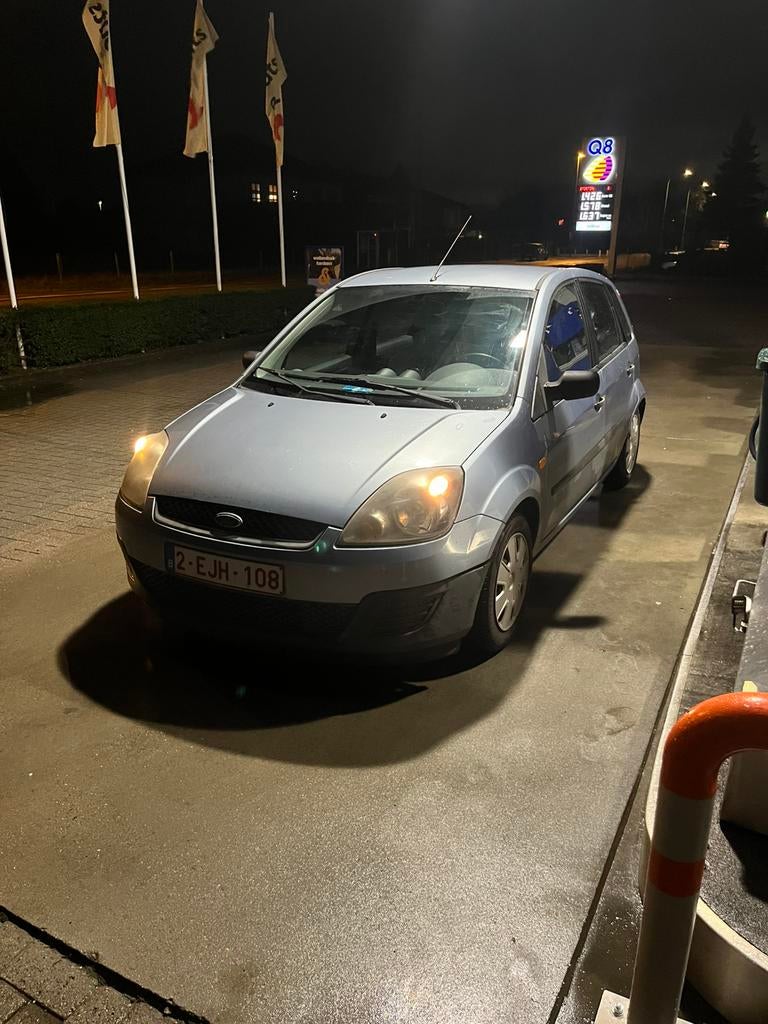 Ford Fiesta LEZ✅blanco gekeurd, Auto's, Voorwielaandrijving, Stof, Elektrische ramen, Overige kleuren