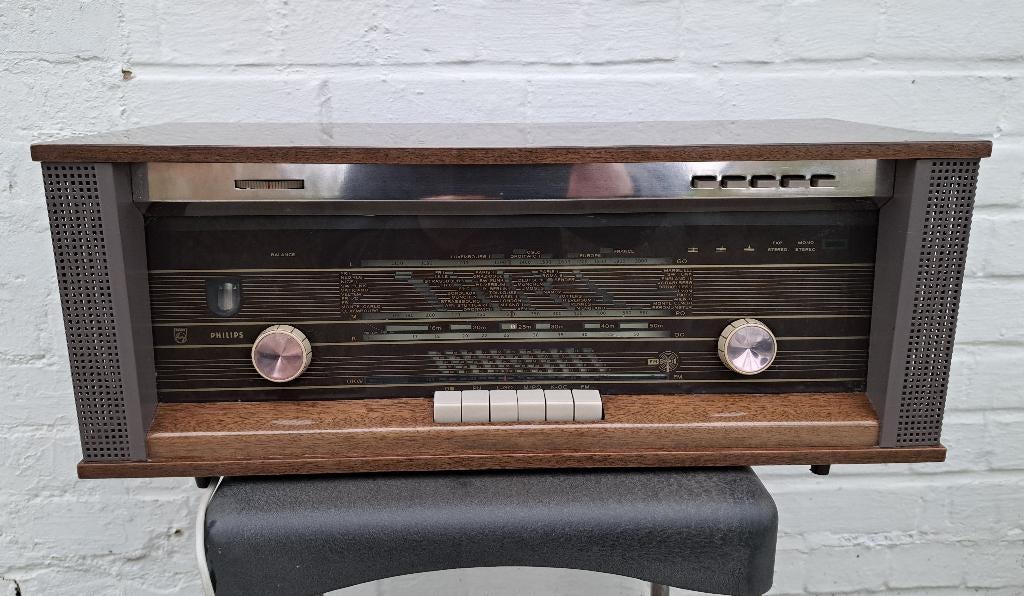 Philips B5X44A buizenradio uit 1964 voor revisie, Antiek en Kunst, Ophalen