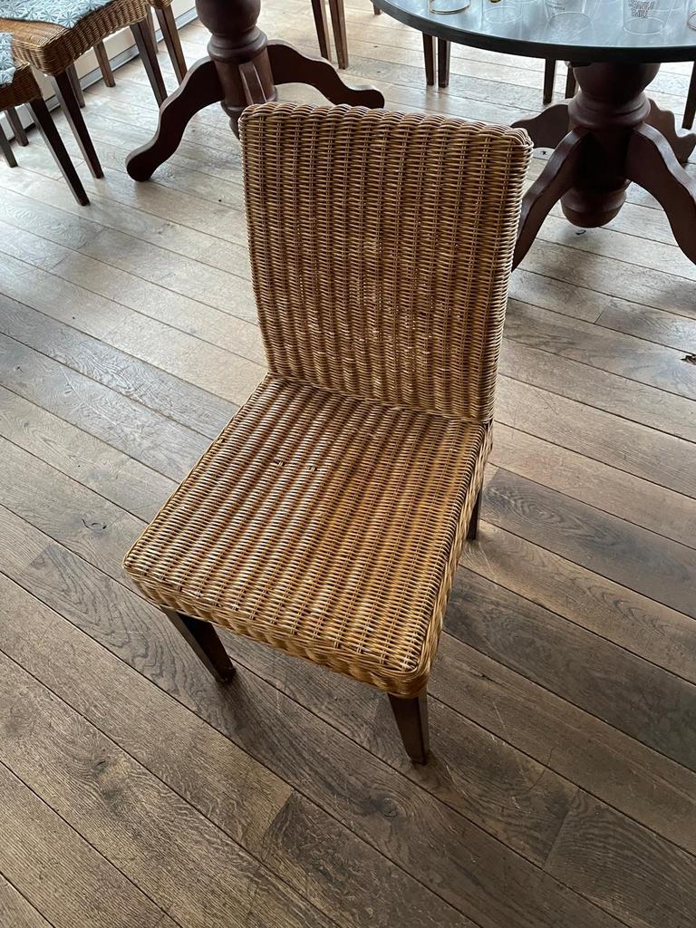 Rieten stoelen – 14 stuks – per stuk of in partijen, Ophalen, Bruin, Riet of Rotan, Zo goed als nieuw