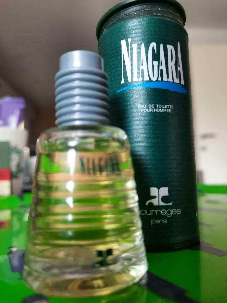 Courreges niagara, Ophalen of Verzenden, Zo goed als nieuw