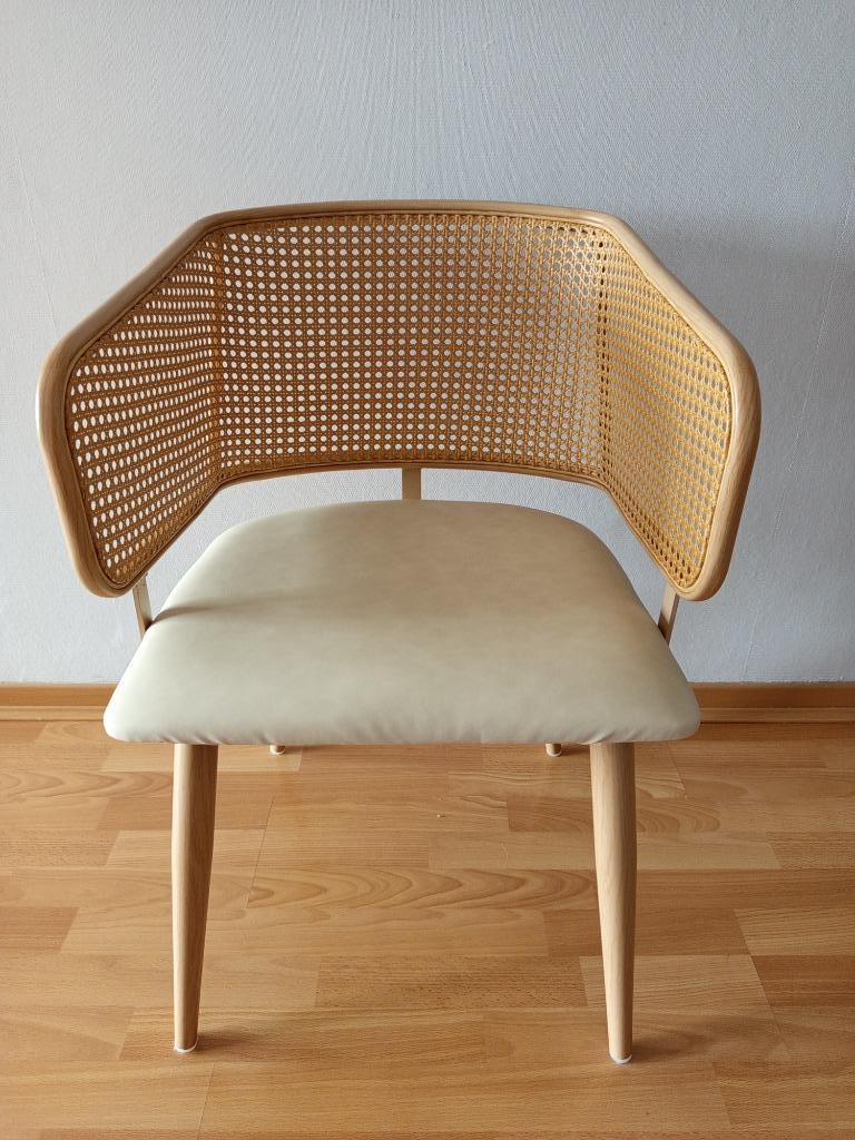 rotan eetkamerstoelen in perfecte staat, Ophalen, Bruin, Zo goed als nieuw, Vier