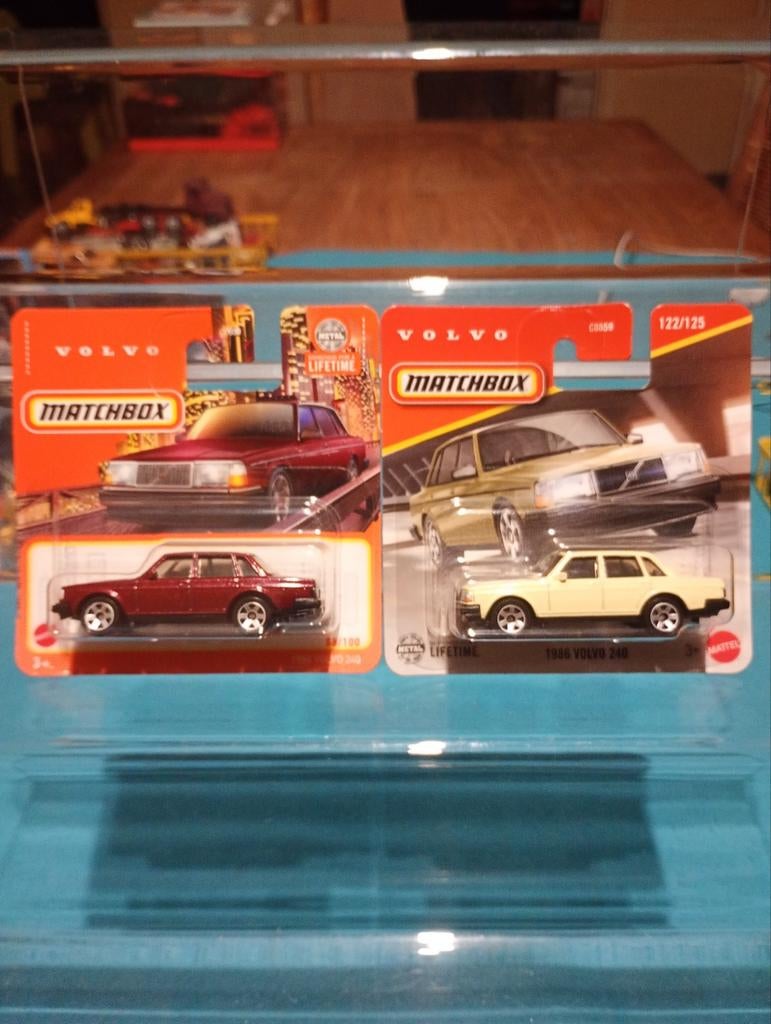 2 x Volvo 240, Enlèvement ou Envoi