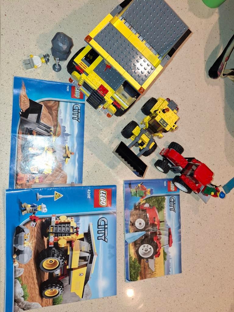 3 lego werkvoertuigen 4202 7630 en 7634, Ophalen of Verzenden, Lego