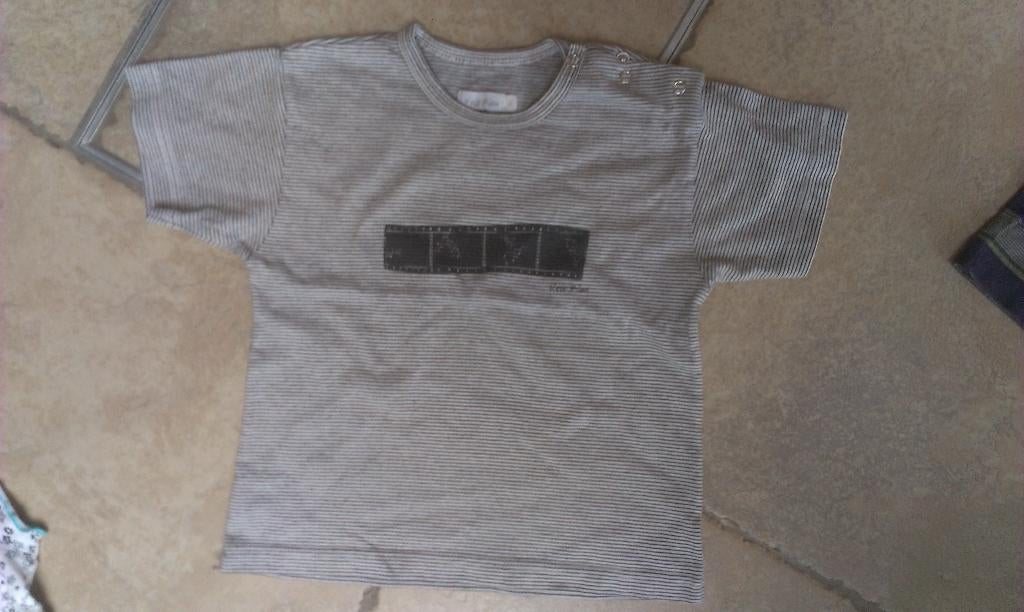 1 euro koopjes ! Merk Filou: t-shirt mt 80, Kinderen en Baby's, Babykleding | Maat 80, Gebruikt, Filou & Friends, Ophalen of Verzenden