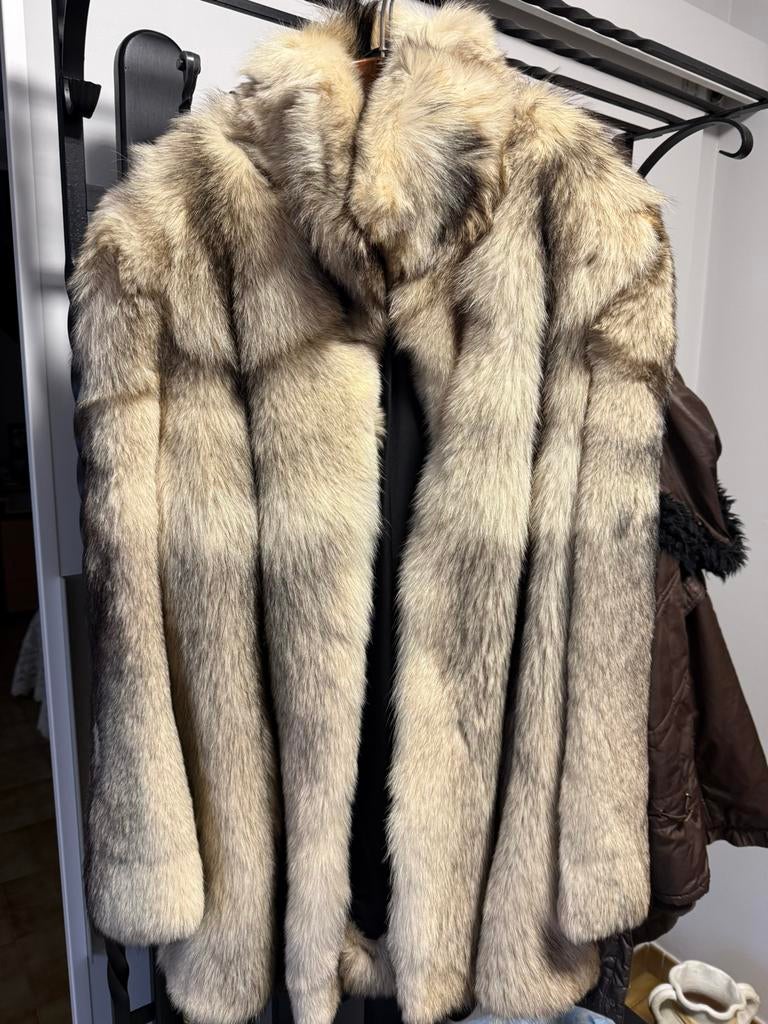 Manteau fourrure en renard taille 42, Enlèvement, Comme neuf