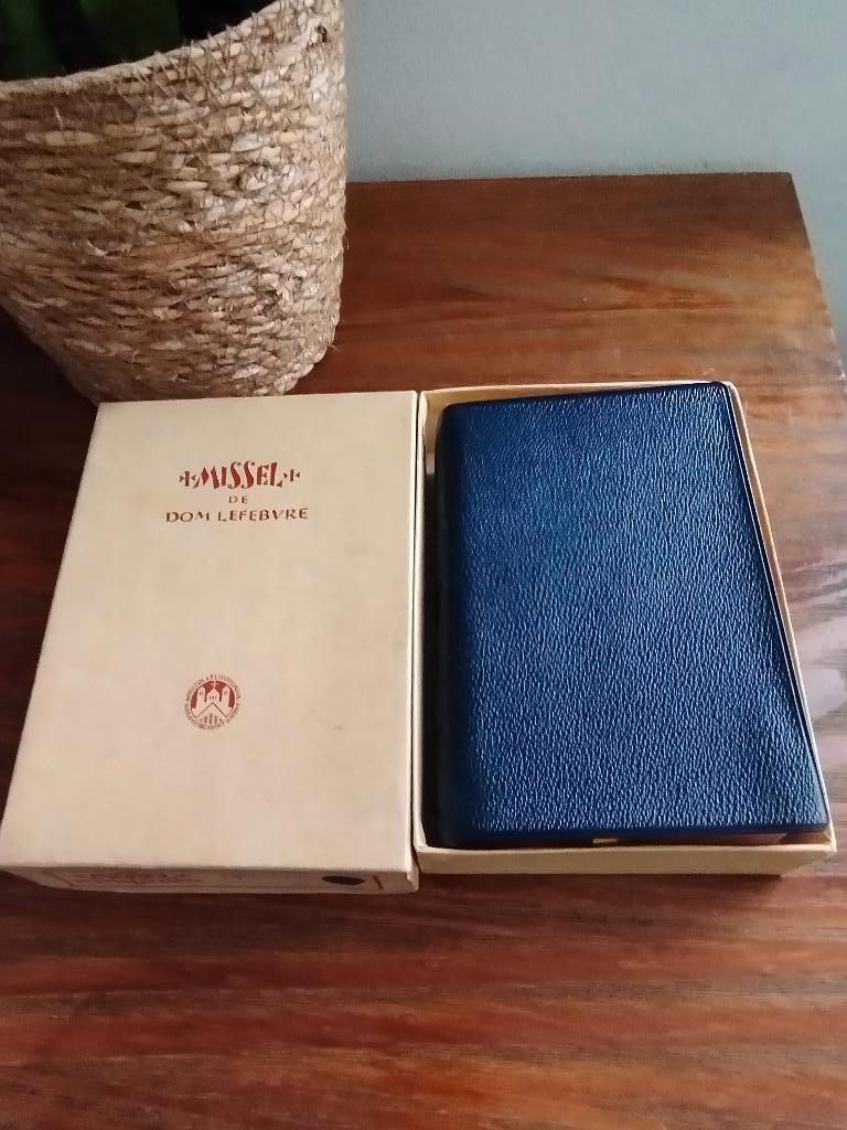 Missaal van Dom Lefebvre. 1961, Boeken, Godsdienst en Theologie, Zo goed als nieuw, Christendom | Katholiek, Ophalen of Verzenden