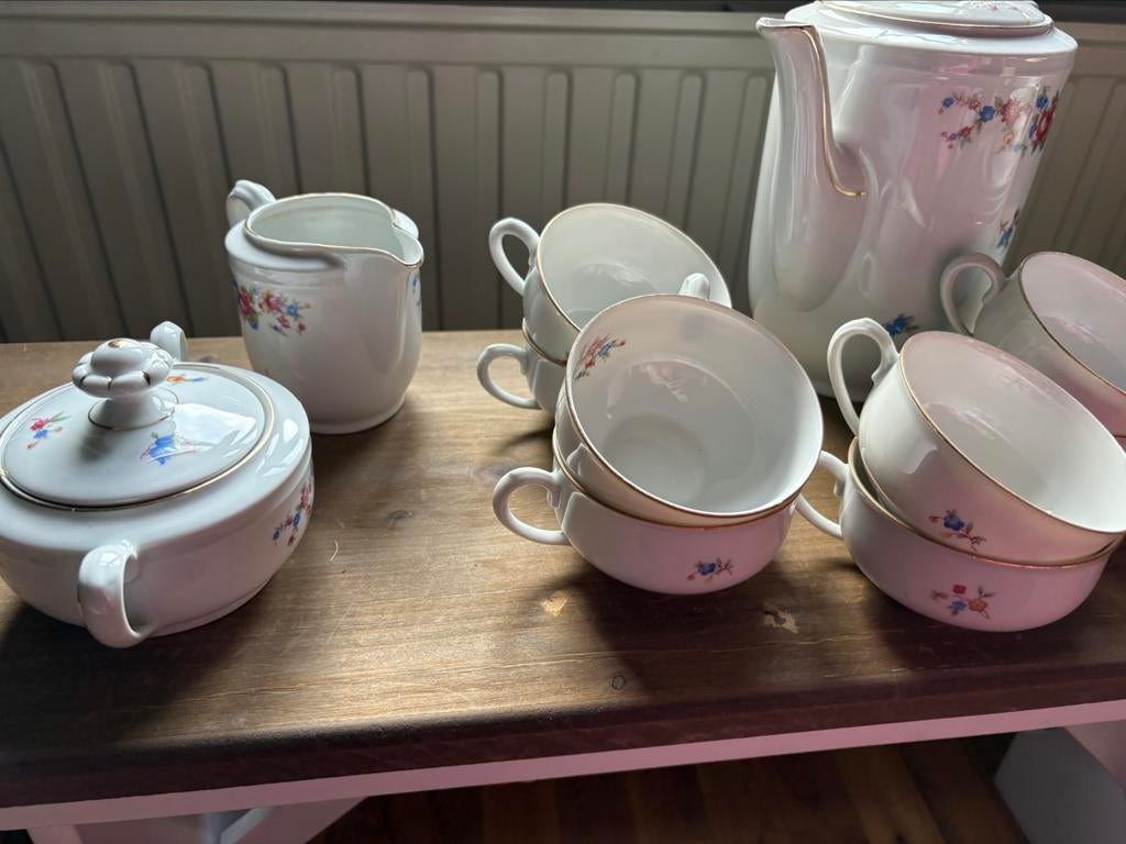 Koffieservies Bavaria, Enlèvement