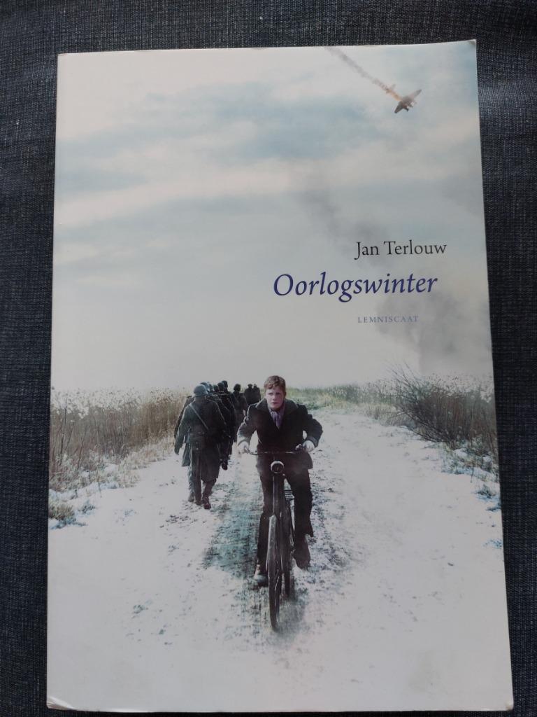 Oorlogswinter - Jan Terlouw, Boeken, Ophalen of Verzenden, Zo goed als nieuw, Jan Terlouw
