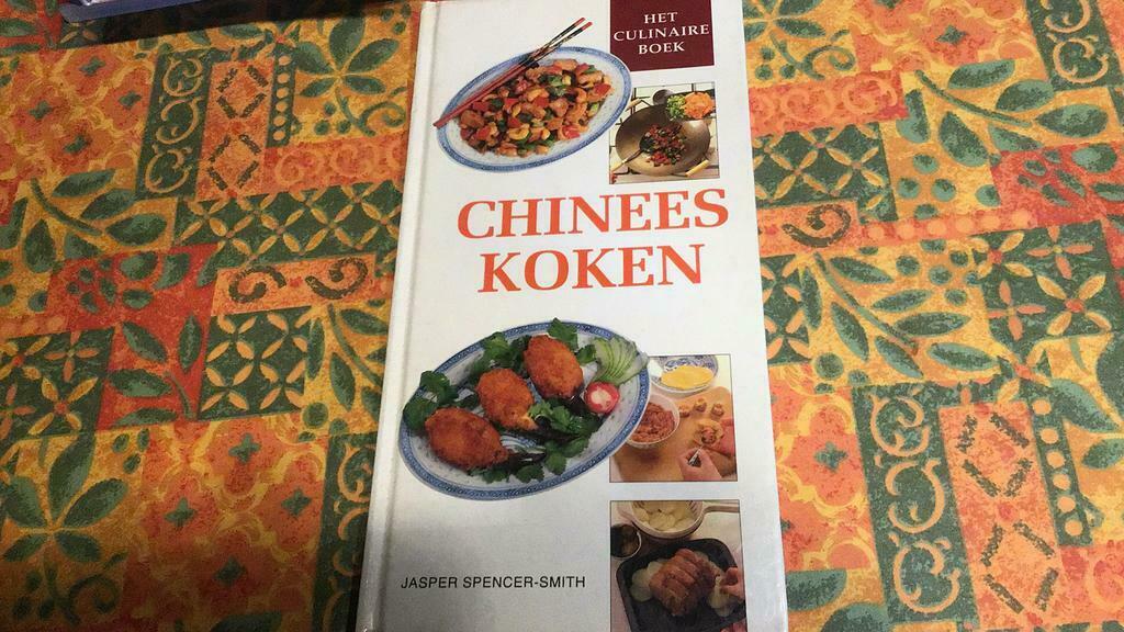 Chinees koken (d), Boeken, Ophalen of Verzenden, Zo goed als nieuw, Azië en Oosters