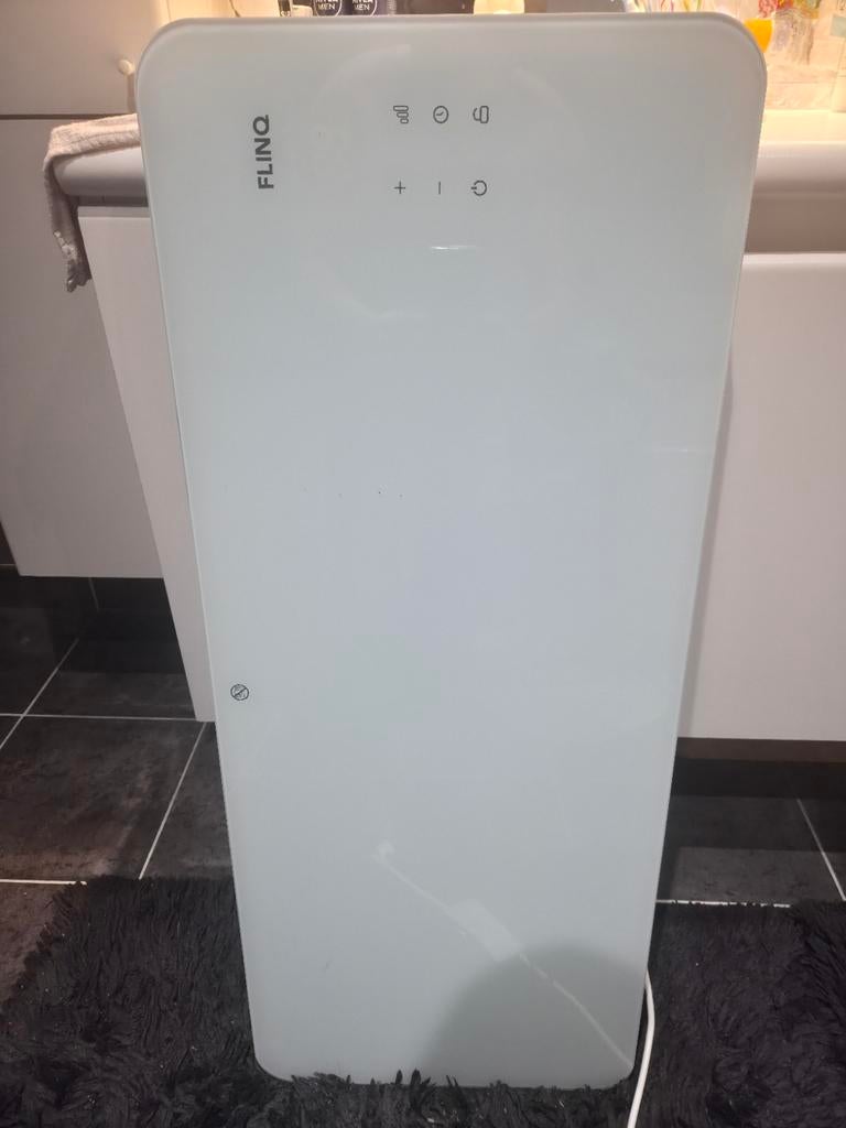 Paneelverwarming - Flinq Smart Panel Heater, Ophalen, Zo goed als nieuw, 800 watt of meer, Overige typen