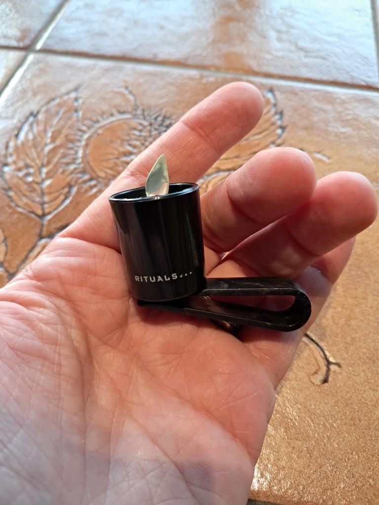 Rituals gsm virtuele kaars, Overige materialen, Zwart, Nieuw, Ophalen of Verzenden