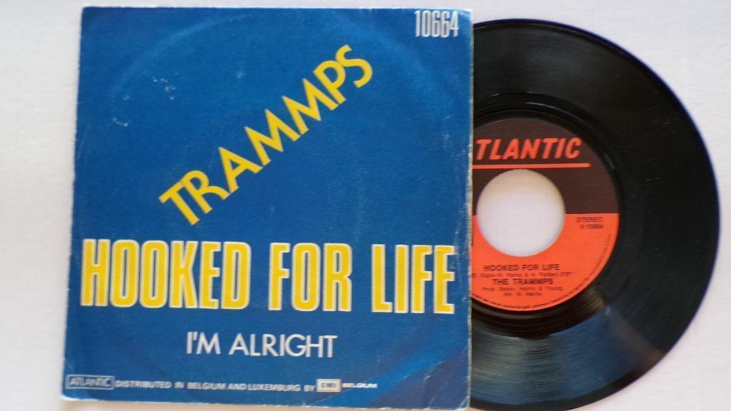 THE TRAMMPS - Hooked for life (45t), Ophalen of Verzenden, Zo goed als nieuw, Pop
