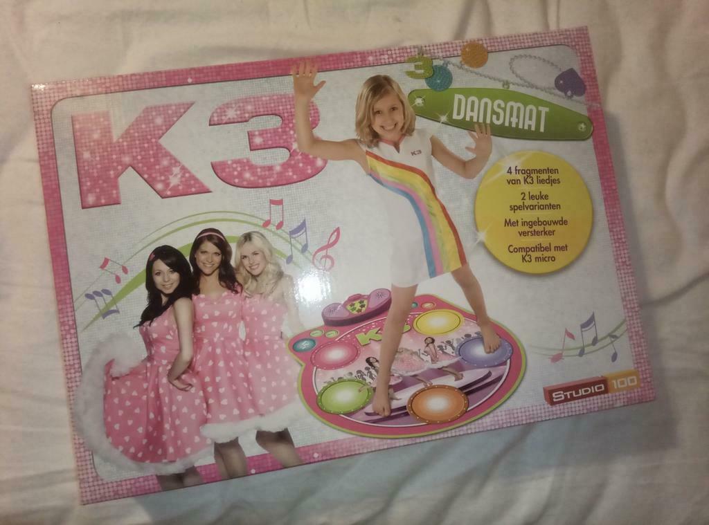 K3 dansmat, Ophalen