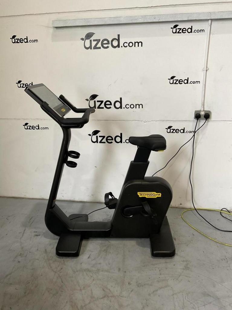 Technogym Bike Live 16 P 5000 – Noir météore, Sport en Fitness, Fitnessmaterialen, Ophalen of Verzenden, Zo goed als nieuw, Benen
