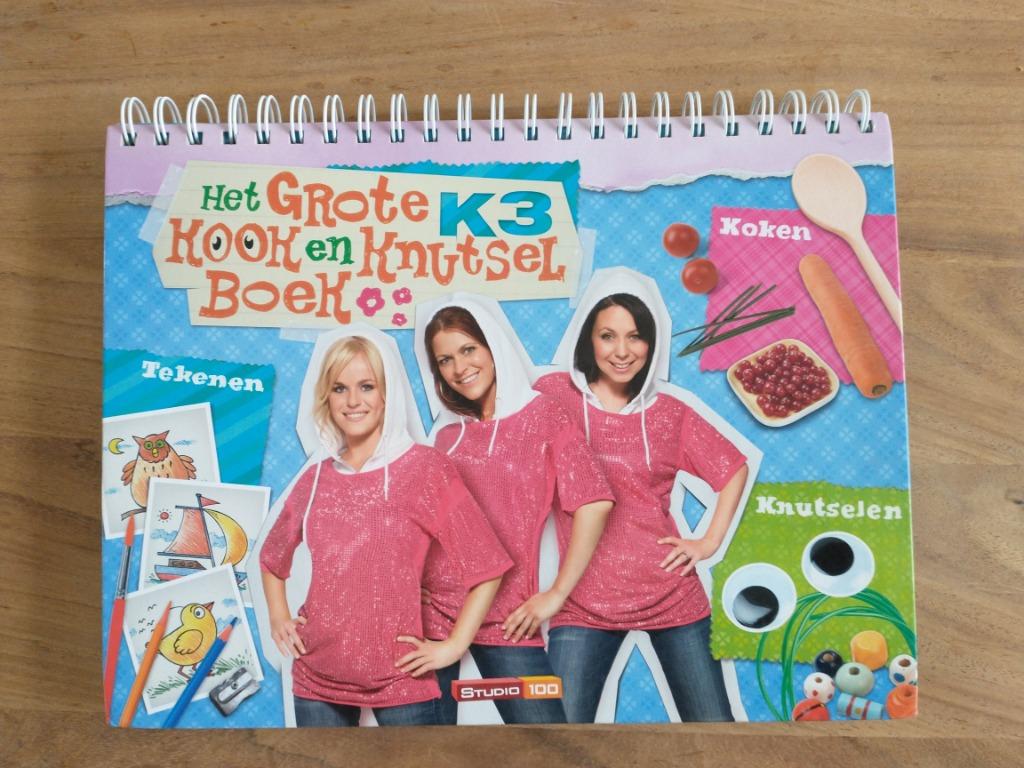 Het grote K3 kook en knutselboek - Studio 100, Enlèvement ou Envoi, Utilisé