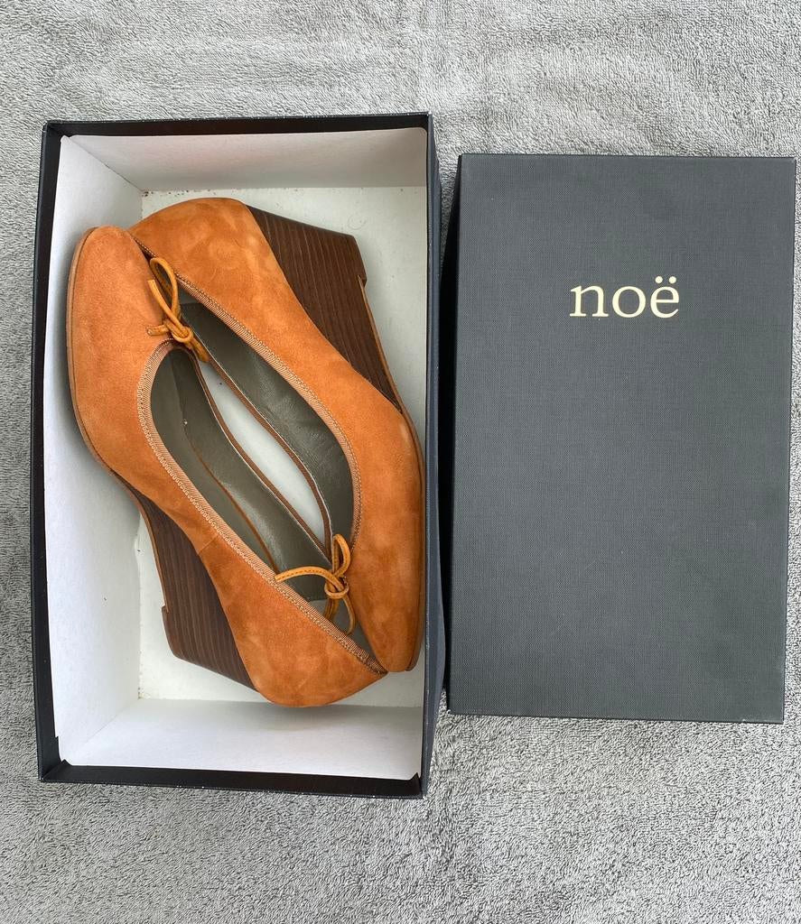 Noë hakken maat 41, Kleding | Dames, Schoenen, Noë, Ophalen of Verzenden, Zo goed als nieuw, Bruin