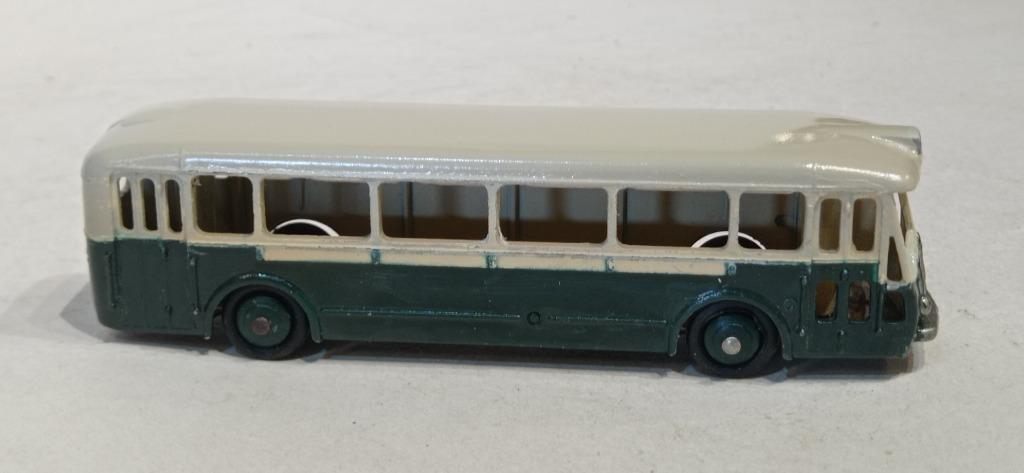 DINKY TOYS FRANKRIJK PARIJSSE BUS SOMUA PANHARD REF 29D, Ophalen of Verzenden, Gebruikt, Bus of Vrachtwagen, Dinky Toys