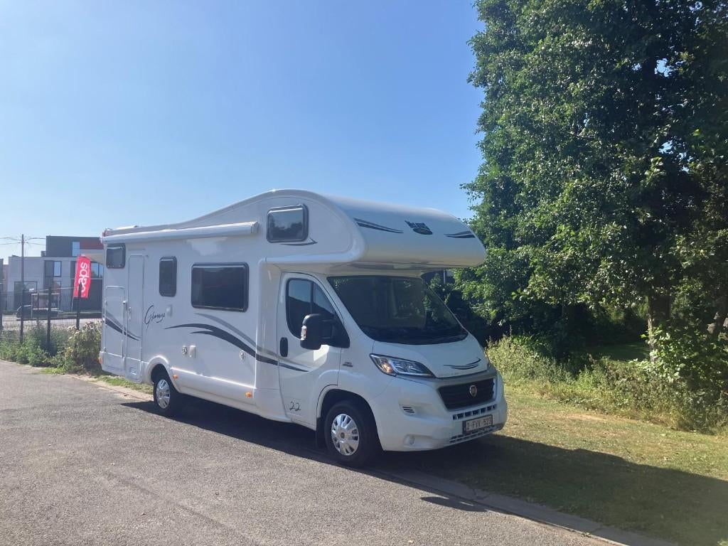MC Louis Glamys 22 camper / mobilhome met stapelbed, Caravans en Kamperen, Mobilhomes, Alkoof, Fiat, Douche, Particulier