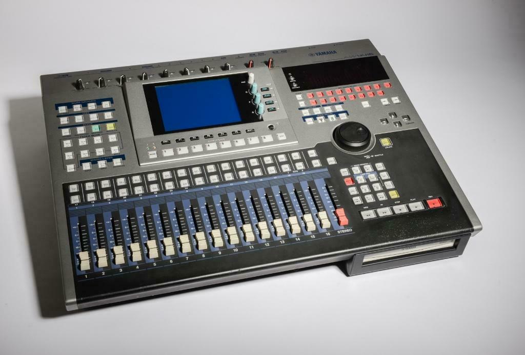 YAMAHA AW 4416 RECORDER, Ophalen, Gebruikt, Audio