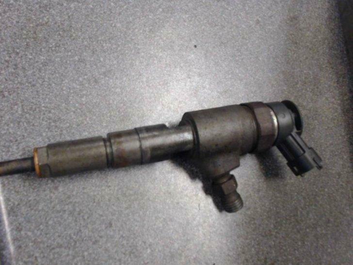 Injecteur Diesel Echange Standard | PEUGEOT | 0445110075, 09, Utilisé, Citroën