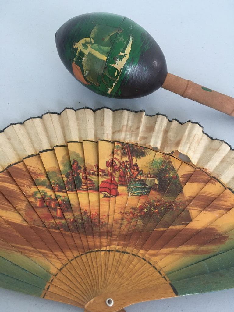 Spaanse VINTAGE waaier + muziekrammelaar., Ophalen