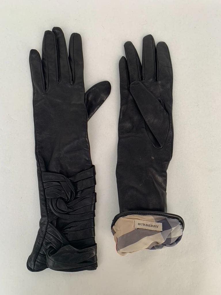 Burberry Gloves 75,00€, Ophalen of Verzenden, Zo goed als nieuw, Burberry, Maat 36 (S)