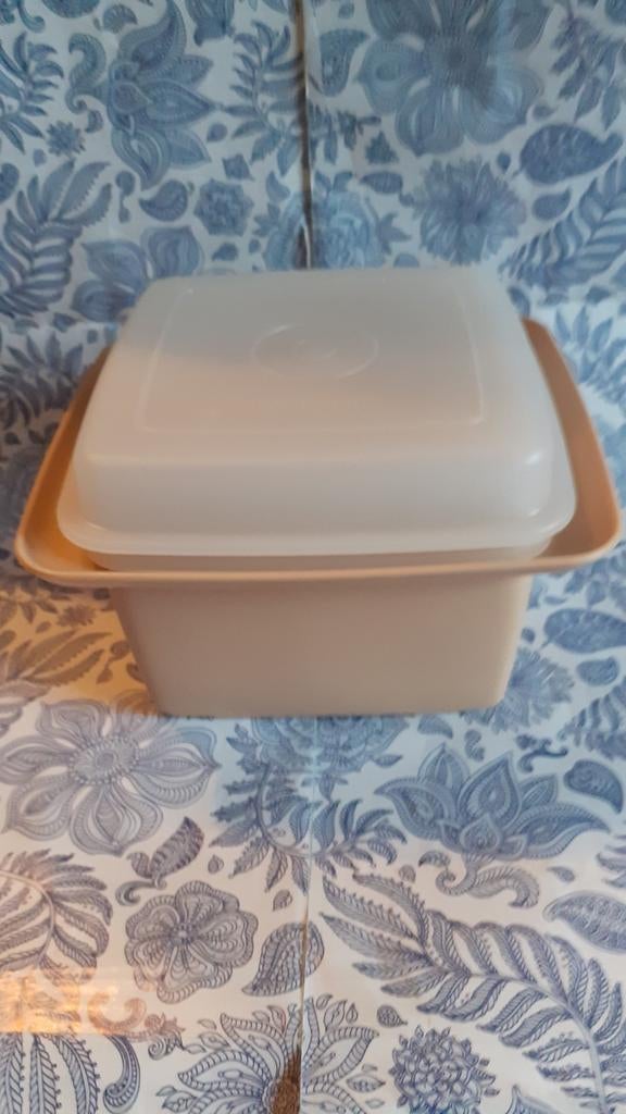 Tupperware vintage pour margarine ou beurre, Enlèvement ou Envoi, Utilisé