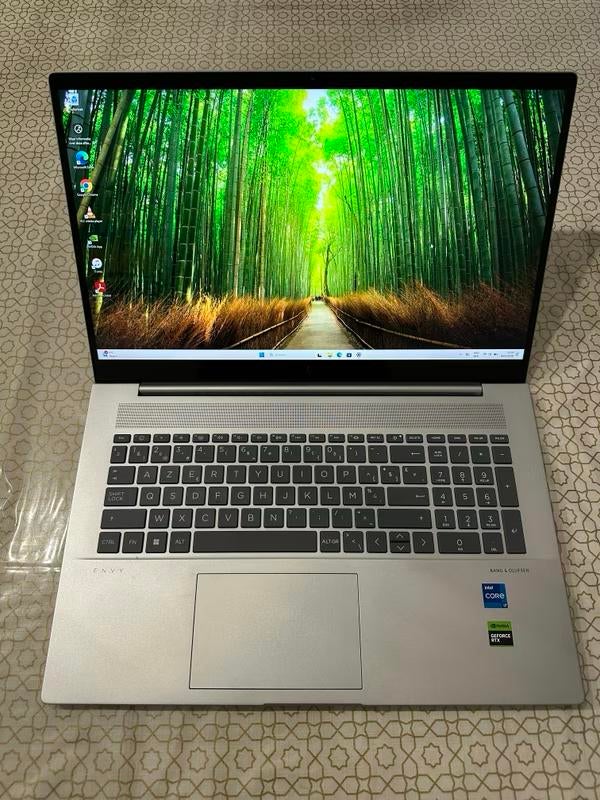 HP Envy 17-cw0008nb te koop -Azerty toetsenbord, Computers en Software, Ophalen, Met videokaart, Zo goed als nieuw, Gaming