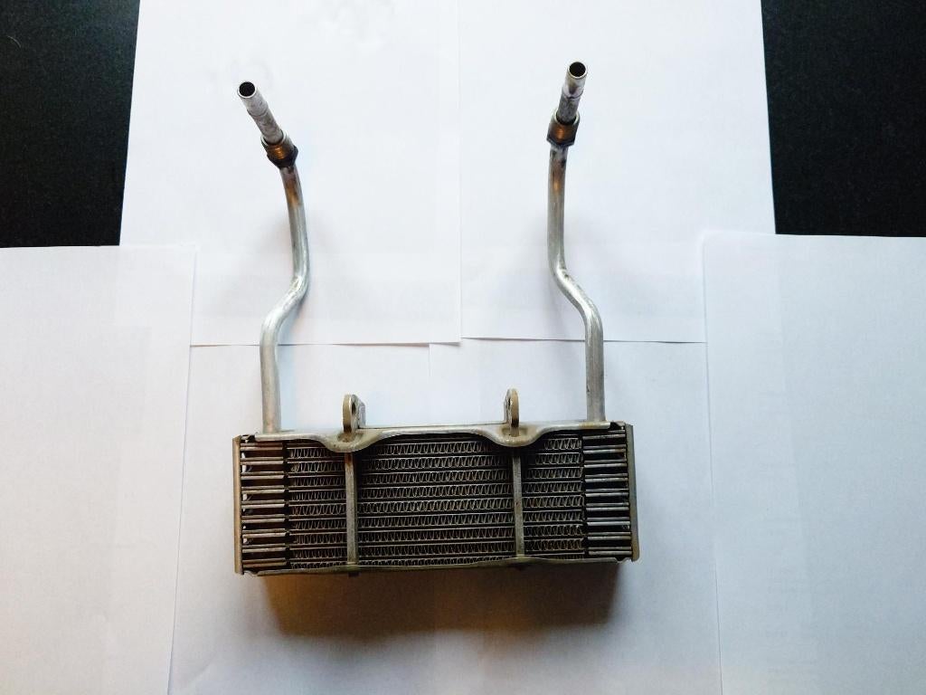 Oliekoeler gebruikt op Triumph Herald., Auto-onderdelen, Ophalen of Verzenden, Gebruikt, Triumph