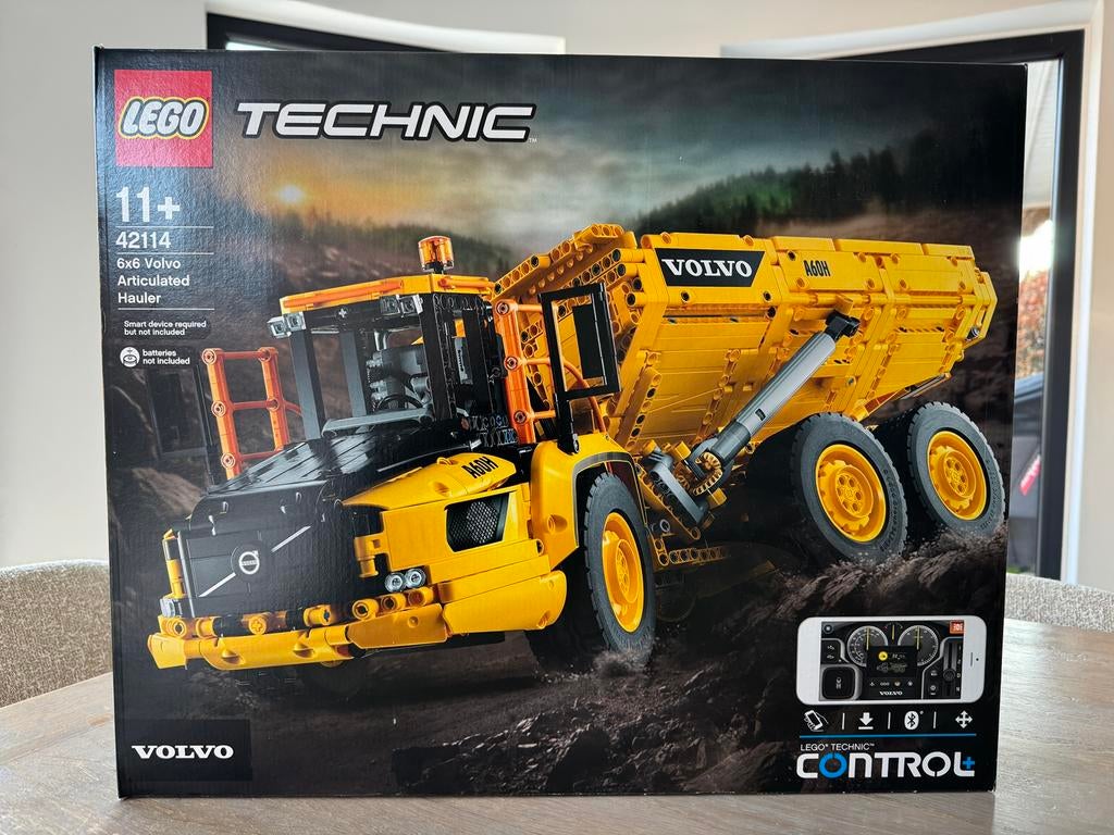 LEGO 42114 Volvo 6x6 Truck met kieptrailer, Kinderen en Baby's, Speelgoed | Duplo en Lego, Ophalen, Nieuw, Lego